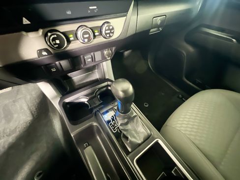 Used 2023 Toyota Tacoma SR w/ SR Convenience Package RWD image 23