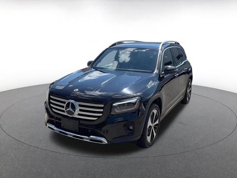 Used 2025 Mercedes-Benz GLB 250 image 4