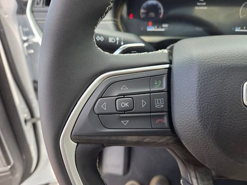 New 2026 Jeep Grand Cherokee L Limited RWD image 28
