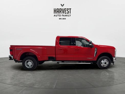 Used 2024 Ford F350 Lariat image 8
