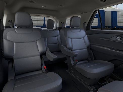 New 2026 Ford Explorer Active w/ Active Comfort Package image 11
