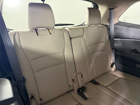 Used 2017 Honda Pilot EX-L image 32