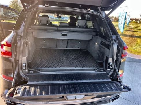 Used 2022 BMW X5 sDrive40i w/ M Sport Package image 20