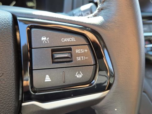 Certified 2025 Honda Odyssey EX-L image 22