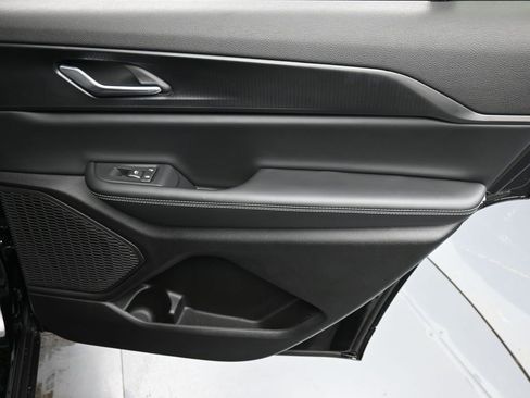 New 2026 Jeep Grand Cherokee L 4WD image 15