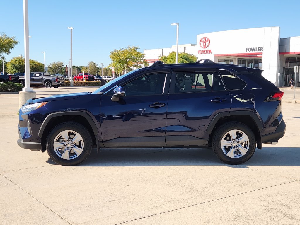 Certified 2023 Toyota RAV4 XLE w/ Convenience Package FWD image 8