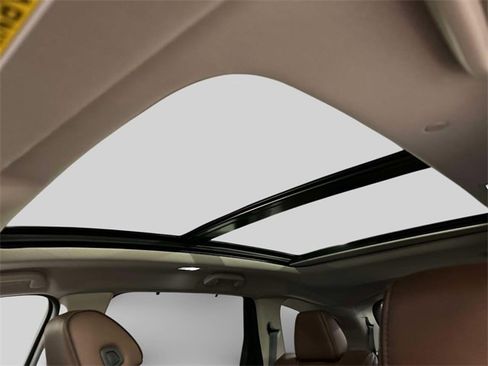 Used 2023 Acura MDX SH-AWD w/ Advance Package image 24