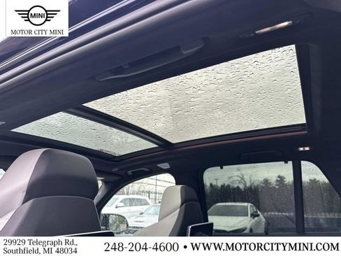 Used 2020 BMW X5 M Competition w/ Executive Package AWD/4WD image 16