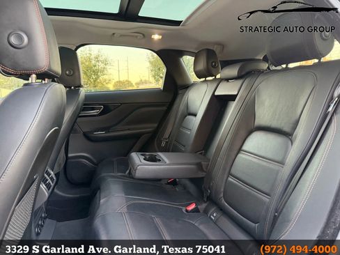 Used 2018 Jaguar F-PACE Prestige image 11