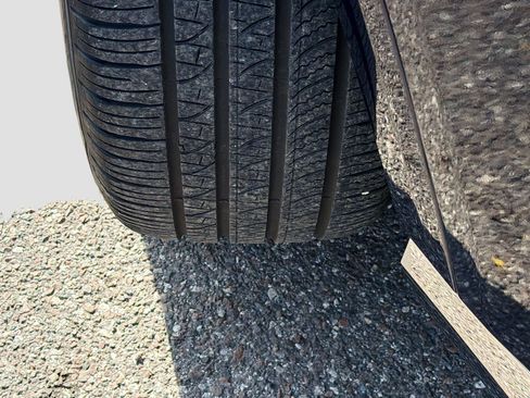 Used 2025 Genesis GV80 2.5T image 42