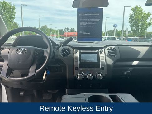Used 2017 Toyota Tundra SR image 13