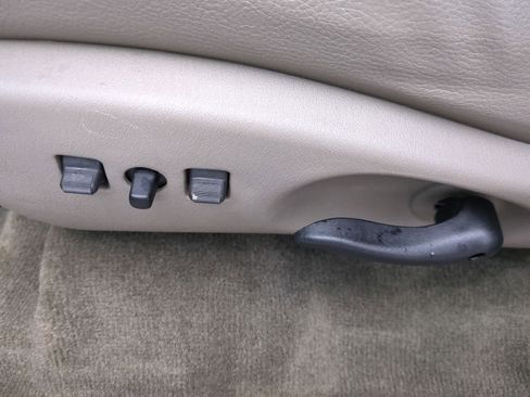 Used 2007 Dodge Dakota Laramie w/ Popular Equipment Group AWD/4WD image 17