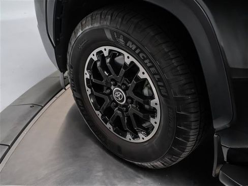 Used 2024 Toyota Sequoia SR5 w/ SR5 Premium Package AWD/4WD image 10