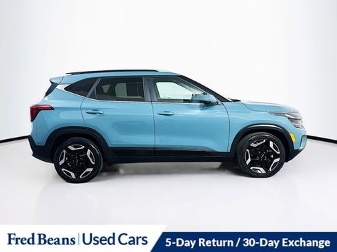 Used 2024 Kia Seltos SX w/ SX Sunroof Package image 8