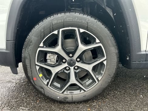 New 2026 Jeep Compass Limited w/ Sun, Sound & Navigation Group image 12