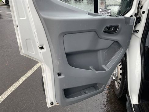 Used 2018 Ford Transit 350 XLT image 15