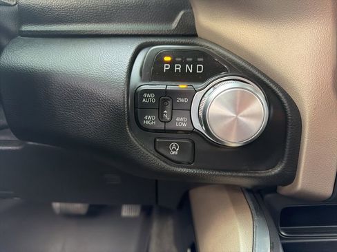 Used 2022 RAM 1500 Laramie AWD/4WD image 26