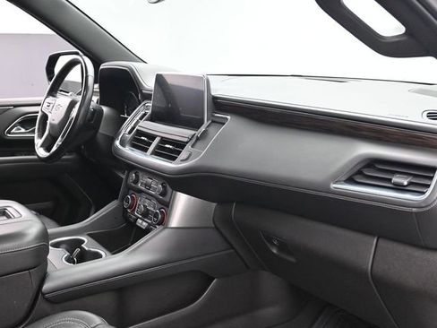 Used 2021 Chevrolet Tahoe Z71 w/ Luxury Package image 29