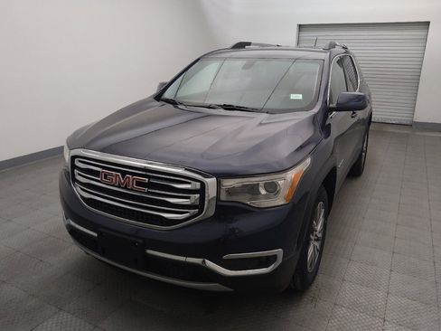 Used 2019 GMC Acadia SLE image 15
