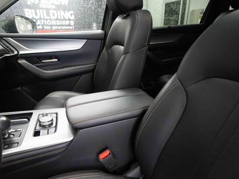 Used 2024 MAZDA CX-90 Plug-In Hybrid w/ Preferred AWD/4WD image 10