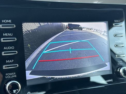 Used 2022 Toyota Camry SE image 23