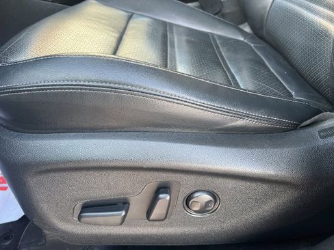 Used 2020 Kia Sorento EX image 19