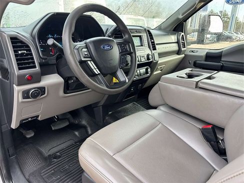 Used 2020 Ford F450 XL w/ Power Equipment Group image 8