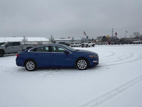Used 2023 Chevrolet Malibu LT image 32