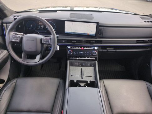 Used 2025 Hyundai Santa Fe Calligraphy AWD/4WD image 28