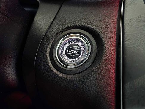 Certified 2021 Mercedes-Benz GLC 300 4MATIC image 35