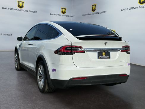 Used 2019 Tesla Model X 75D AWD/4WD image 7