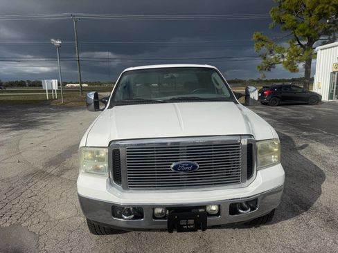 Used 2006 Ford F350 Lariat image 14