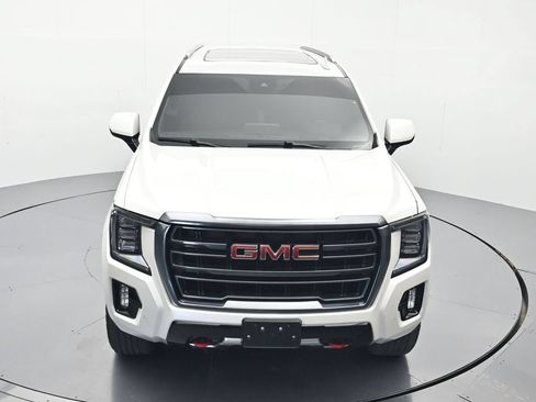 Used 2024 GMC Yukon XL AT4 AWD/4WD image 33