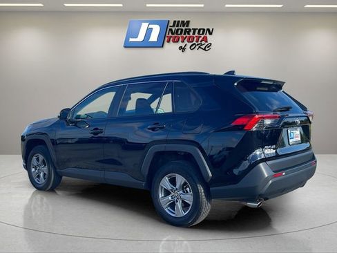 Used 2025 Toyota RAV4 XLE image 7