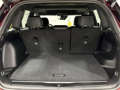 New 2025 Jeep Grand Cherokee Altitude w/ Trailer Tow Package image 23