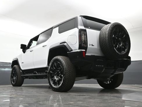 Used 2026 GMC Hummer EV SUV AWD/4WD image 27