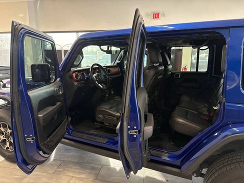Used 2020 Jeep Wrangler Unlimited Rubicon AWD/4WD image 13