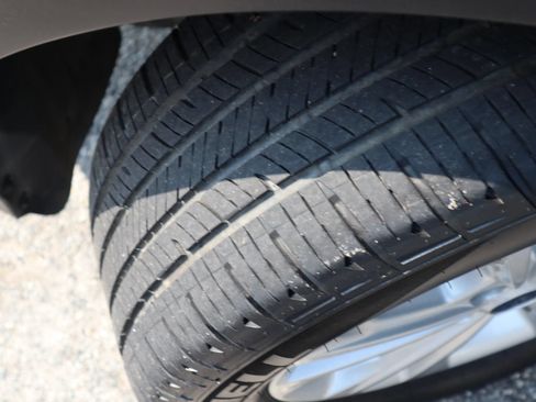 Used 2018 Ford Escape SEL AWD/4WD image 36