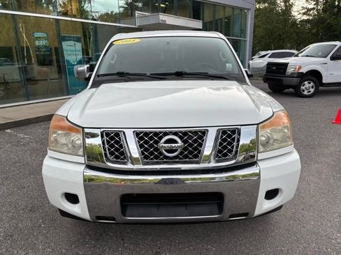 Used 2015 Nissan Titan SV RWD image 8