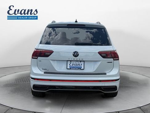 Used 2024 Volkswagen Tiguan SE R-Line AWD/4WD image 5