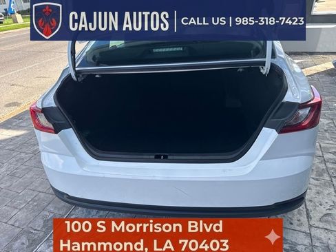 Used 2025 Toyota Camry LE FWD image 15