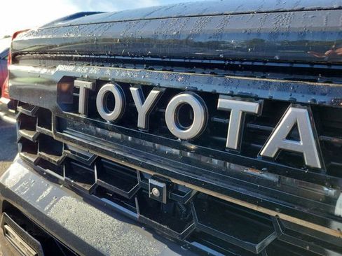 Used 2025 Toyota Tacoma TRD Pro image 11