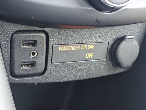 Used 2019 Chevrolet Trax LS AWD/4WD image 14