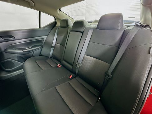 Used 2025 Nissan Altima 2.5 SV image 26