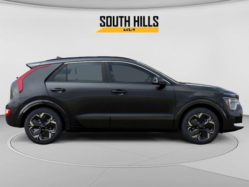 New 2026 Kia Niro Wind w/ Wind Preserve Package FWD image 7