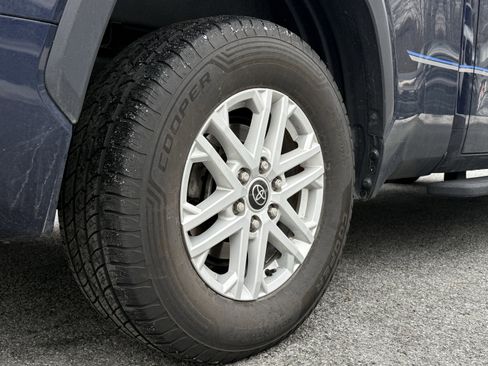 Used 2022 Toyota Tundra SR5 image 11