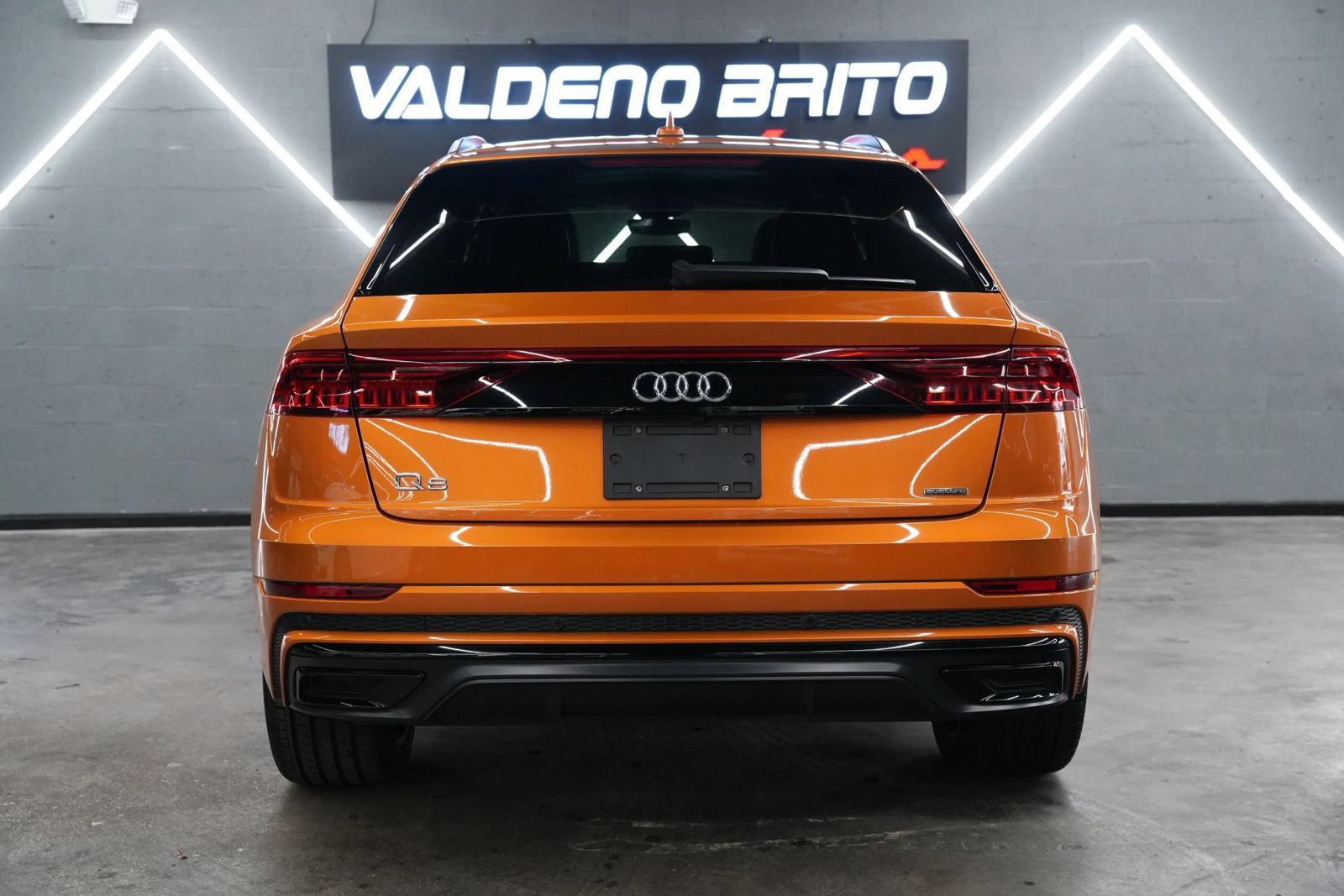 Used 2020 Audi Q8 Premium Plus w/ Premium Plus Package AWD/4WD image 21
