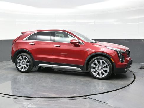 Used 2019 Cadillac XT4 Premium Luxury AWD/4WD image 8