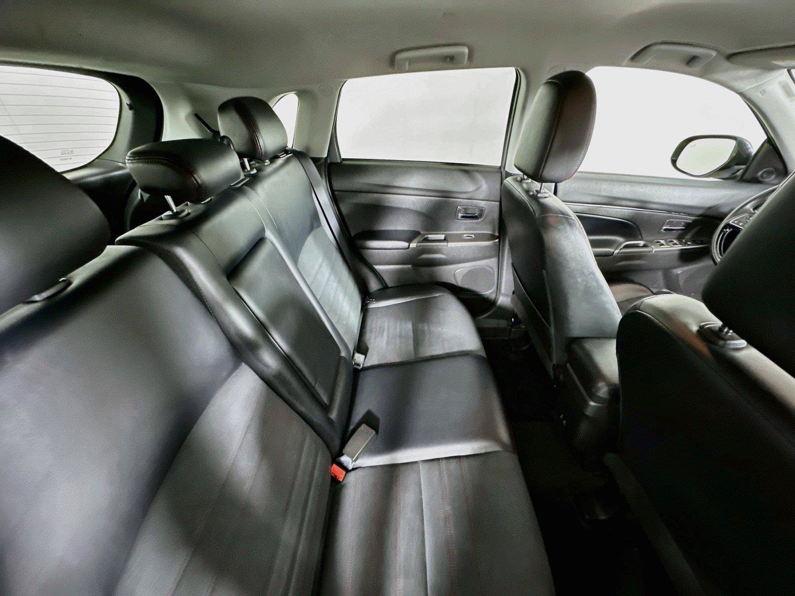 Used 2024 Mitsubishi Outlander Sport AWD image 26