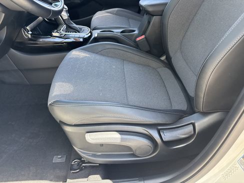 Certified 2024 Kia Seltos S AWD/4WD image 18